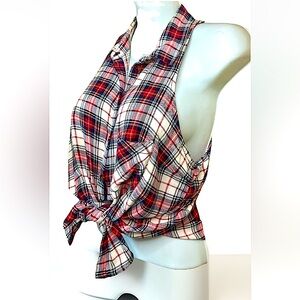 🇺🇸POLY & ESTER🇺🇸 SLEEVELESS PLAID COLLARED BUTTON FRONT POCKET ROCKABILLY TOP